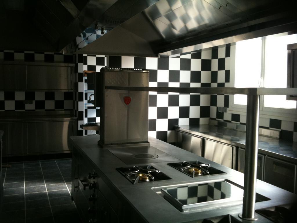 Hotellerie Jean Hotel 2*