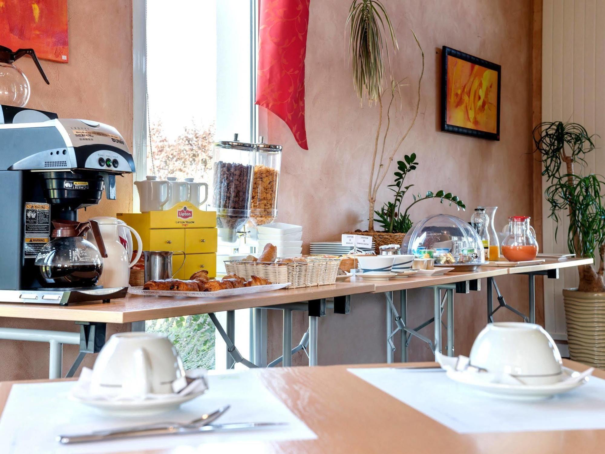 Hotel Hotellerie Jean 2*