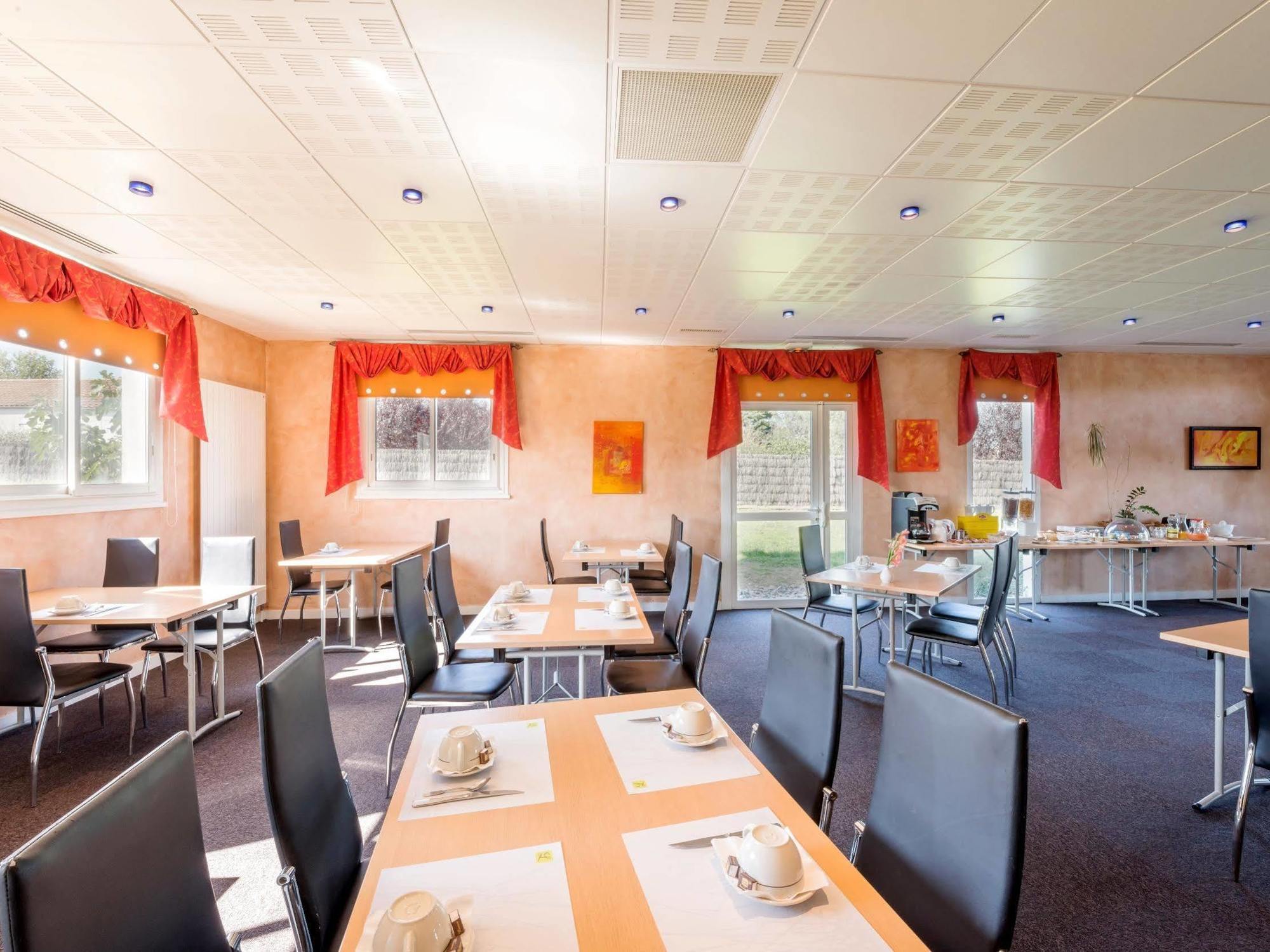 Hotellerie Jean Hotel Saint-Jean-de-Thouars